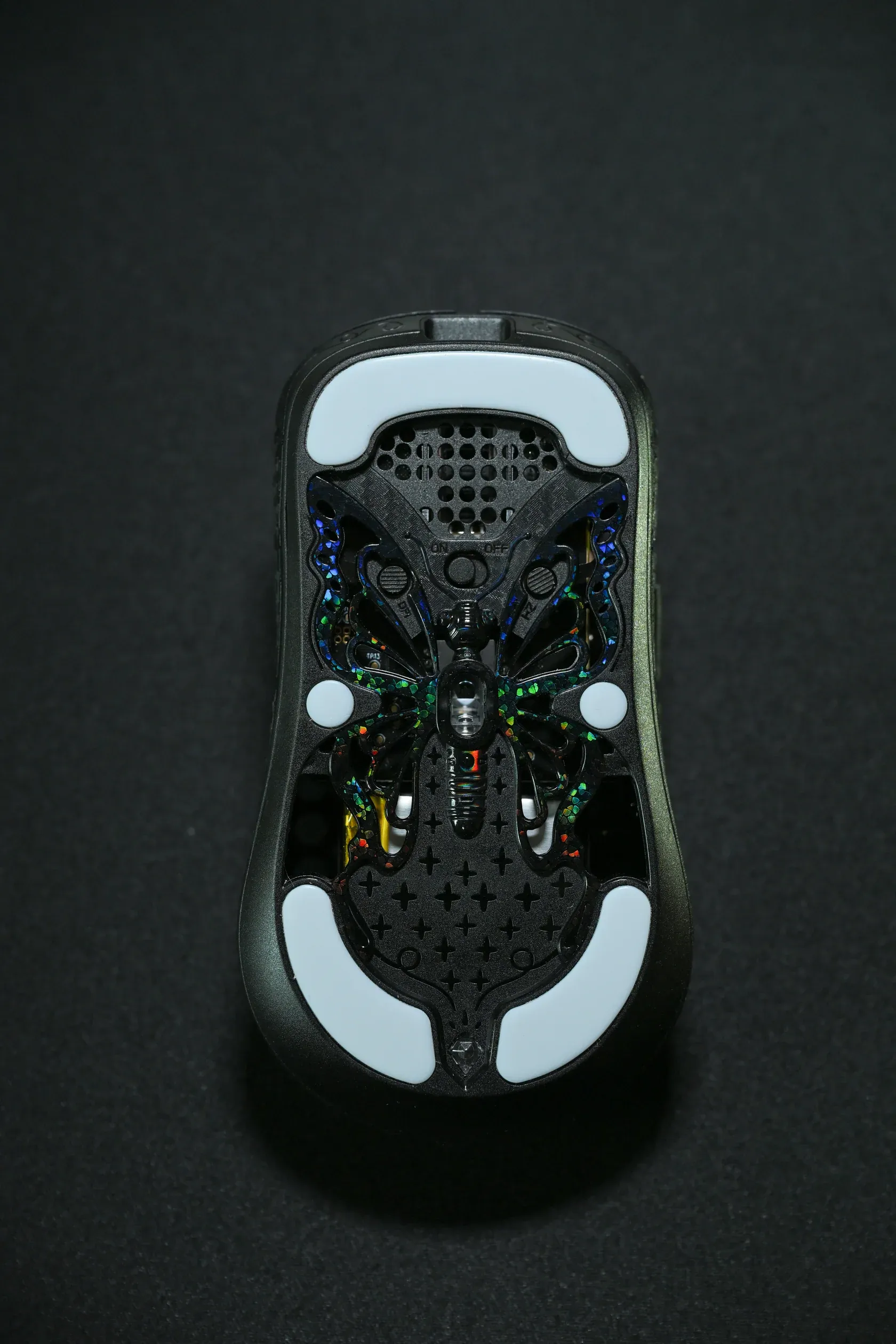 Unius Black Lotus (Black, Huano Gold Switch, 200mah) — фото 8