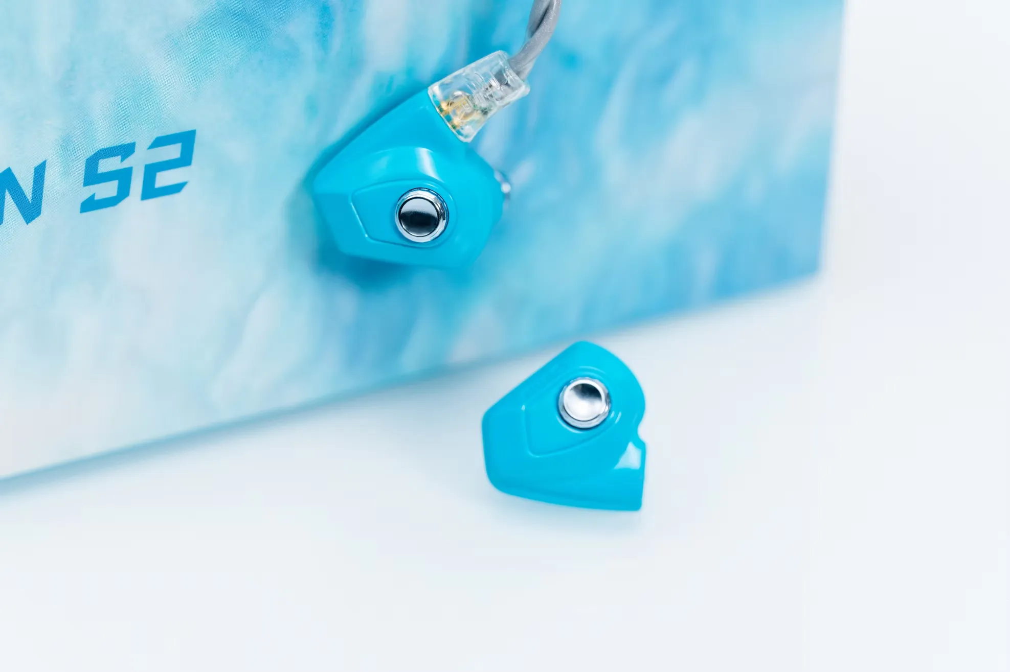 DUNU Titan S2 (Coastal Blue)