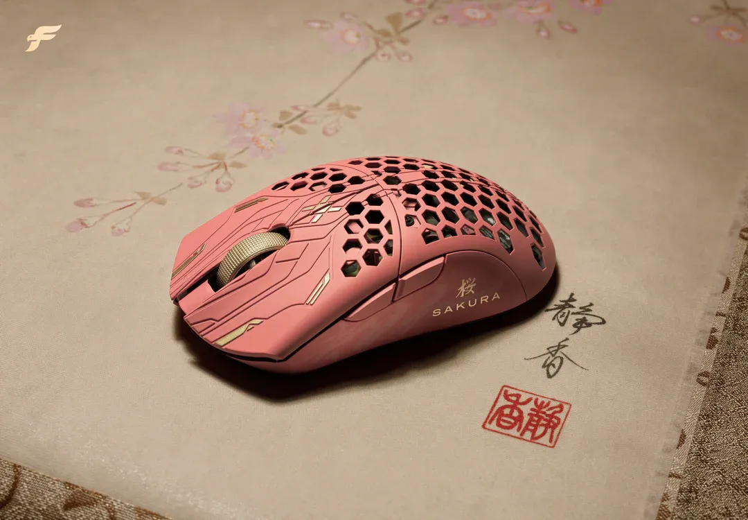 Finalmouse ULX Prophecy (Sakura, Small) — фото 2